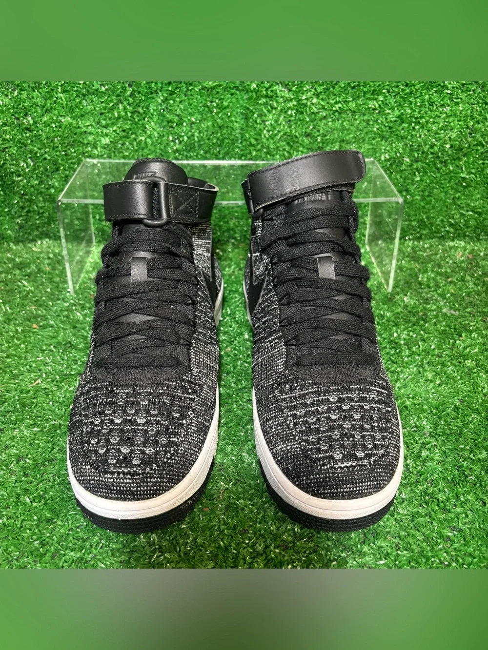 RARE Nike Air Force 1 Ultra Flyknit Mid ‘Oreo’ Womens 8 (6.5Y) 862824-001
